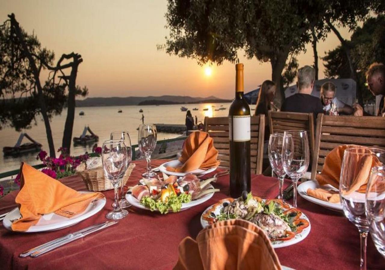 Summertime By Pearl Of The Biograd Biograd Na Moru Bagian luar foto